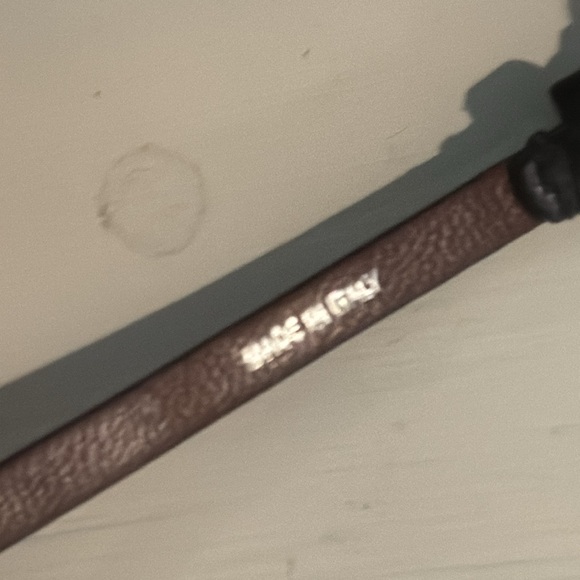 Alexander McQueen Black Leather Double Wrap studded bracelet with jeweled skull - Picture 3 of 10